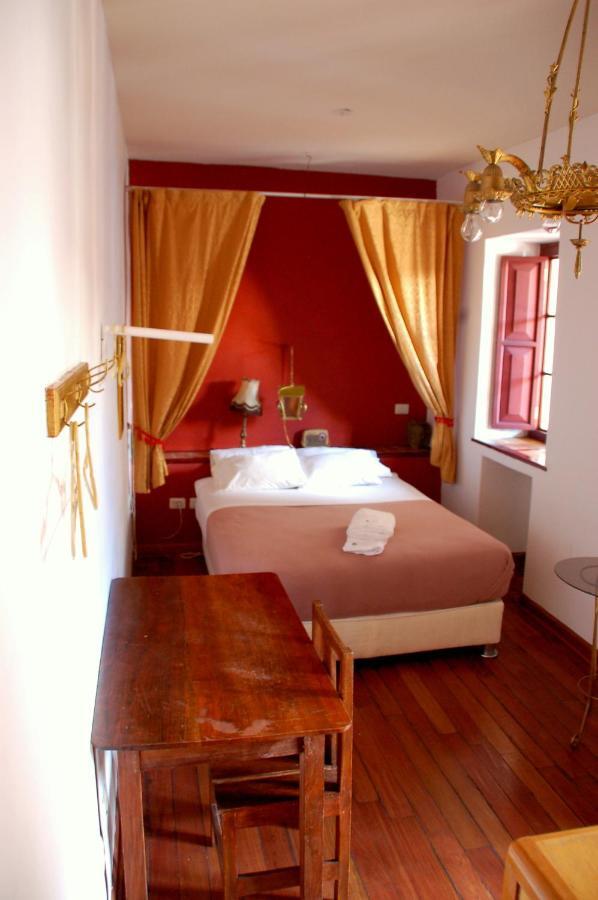 Viavia Cafe Ayacucho Hotell Rum bild